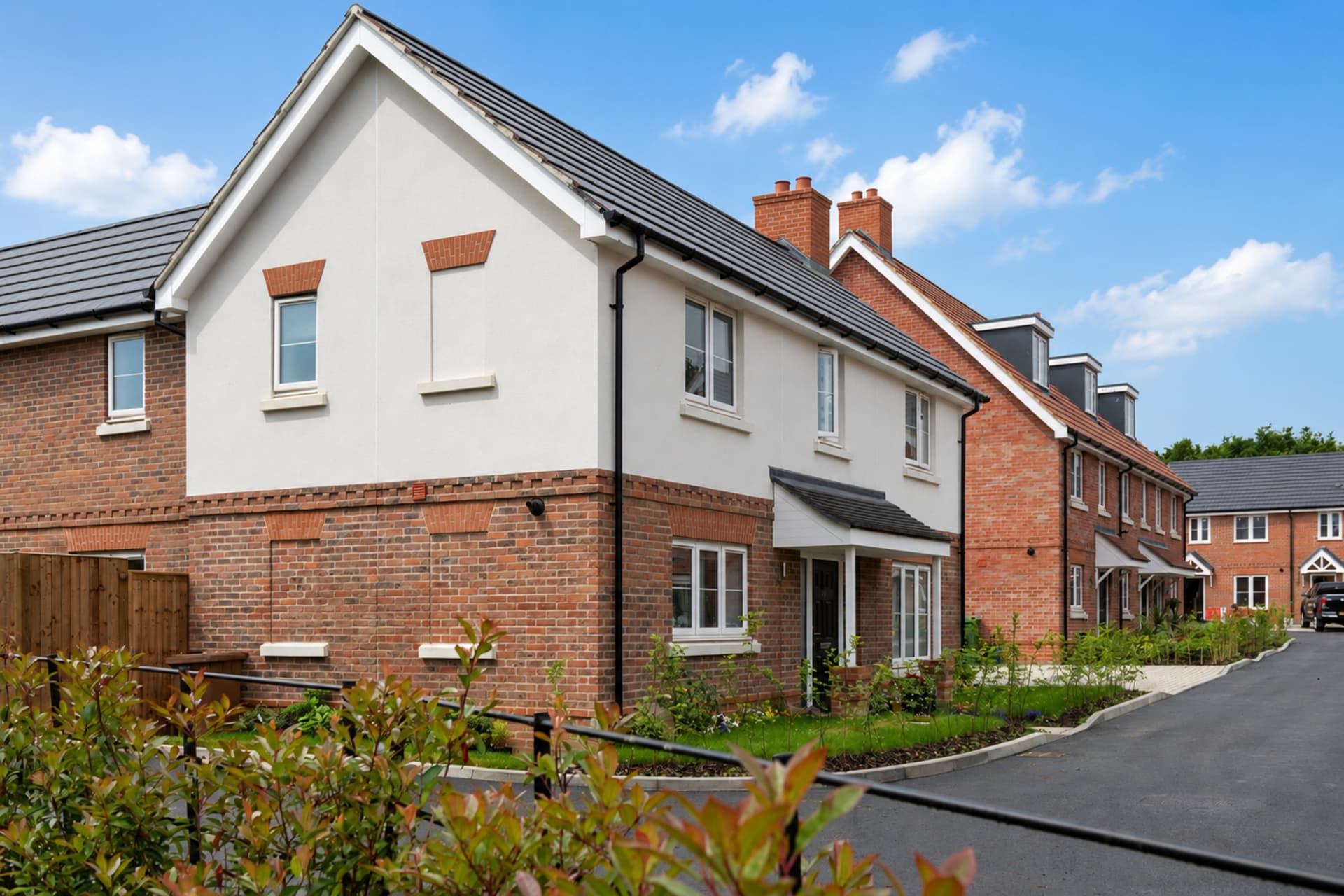 Broadoak Park — Tongham