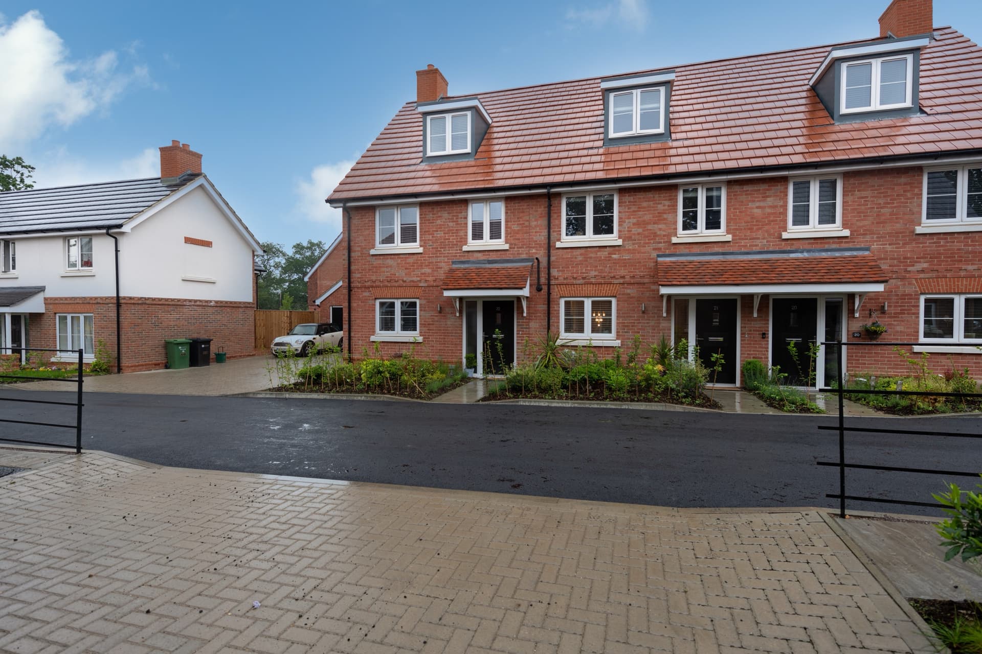 Broadoak Park — Tongham